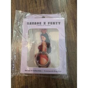 Savage x Fenty Kickstand & Ring Grip - Rihanna Lingerie